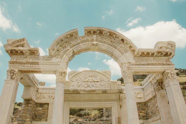 Wonders of Greek Mythology: Gods, Heroes, and Legends